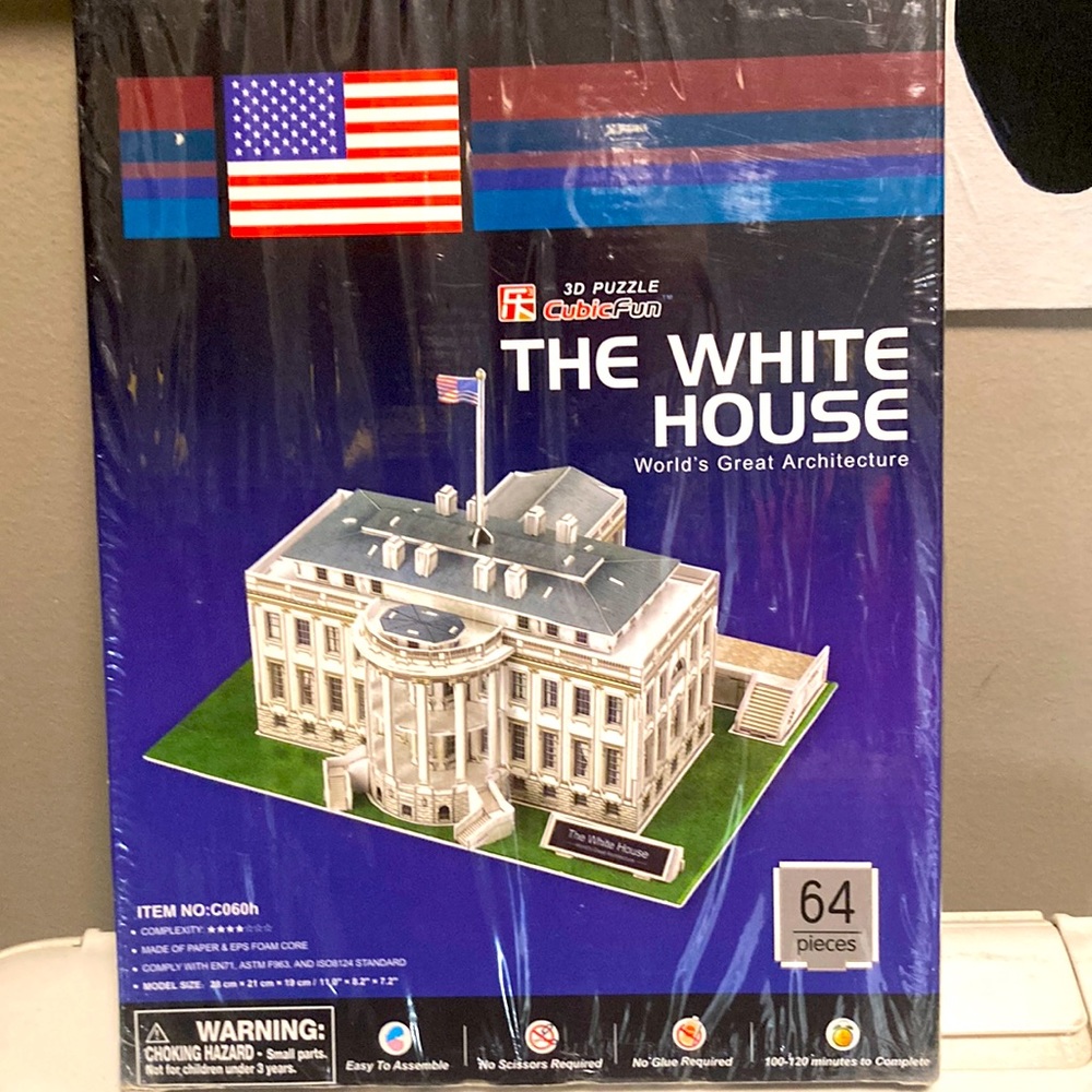 White House 3D Cubic Fun Puzzle 64 pcs new in plastic